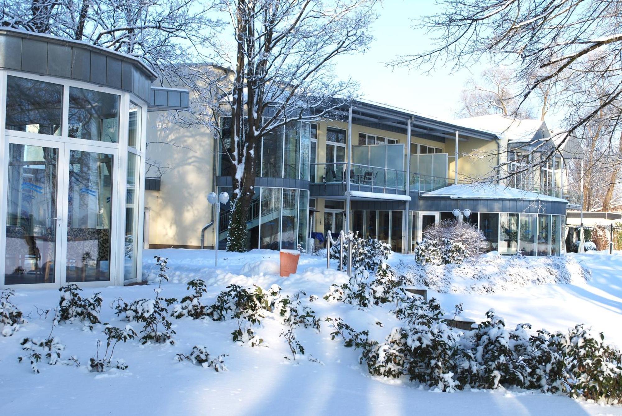 Päwesin Seehotel Bollmannsruh מראה חיצוני תמונה