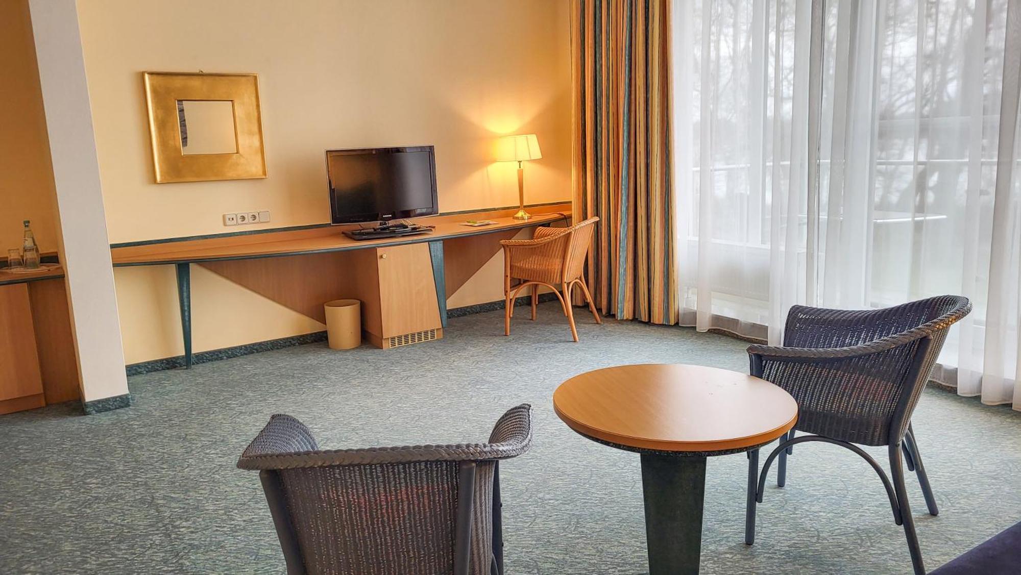 Päwesin Seehotel Bollmannsruh מראה חיצוני תמונה