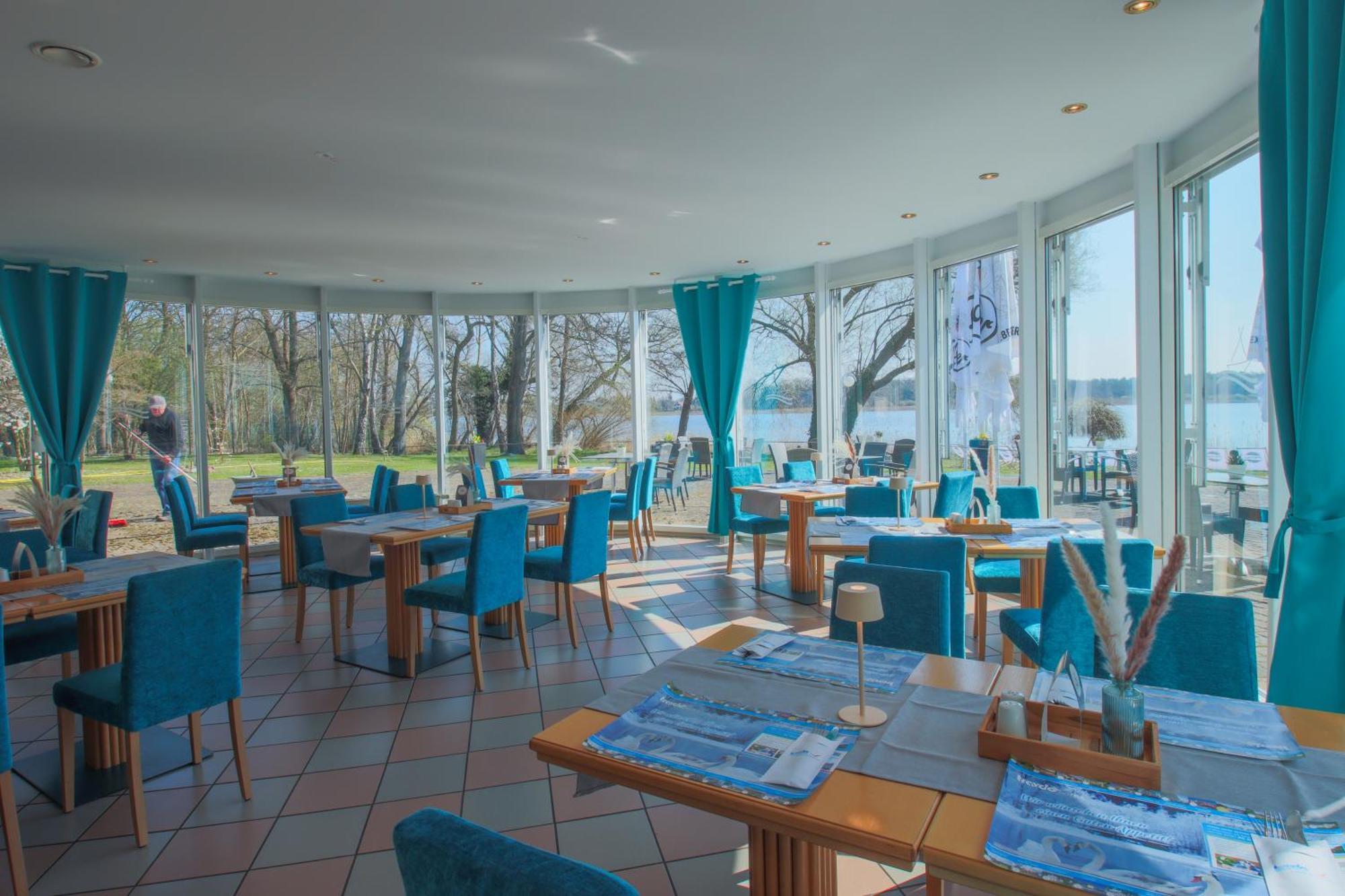 Päwesin Seehotel Bollmannsruh מראה חיצוני תמונה