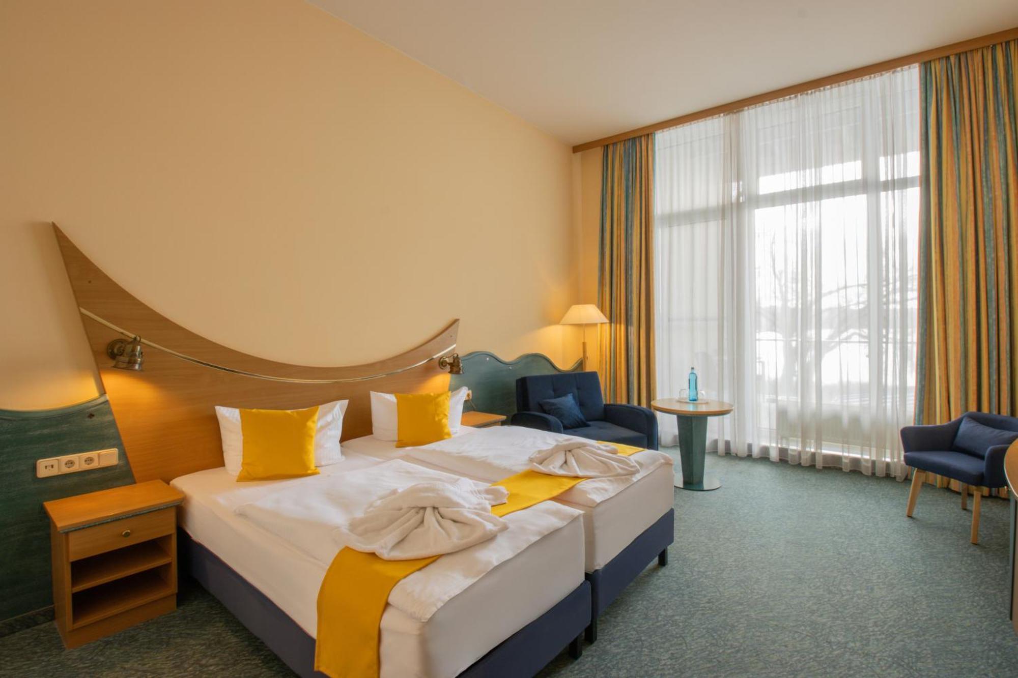 Päwesin Seehotel Bollmannsruh מראה חיצוני תמונה
